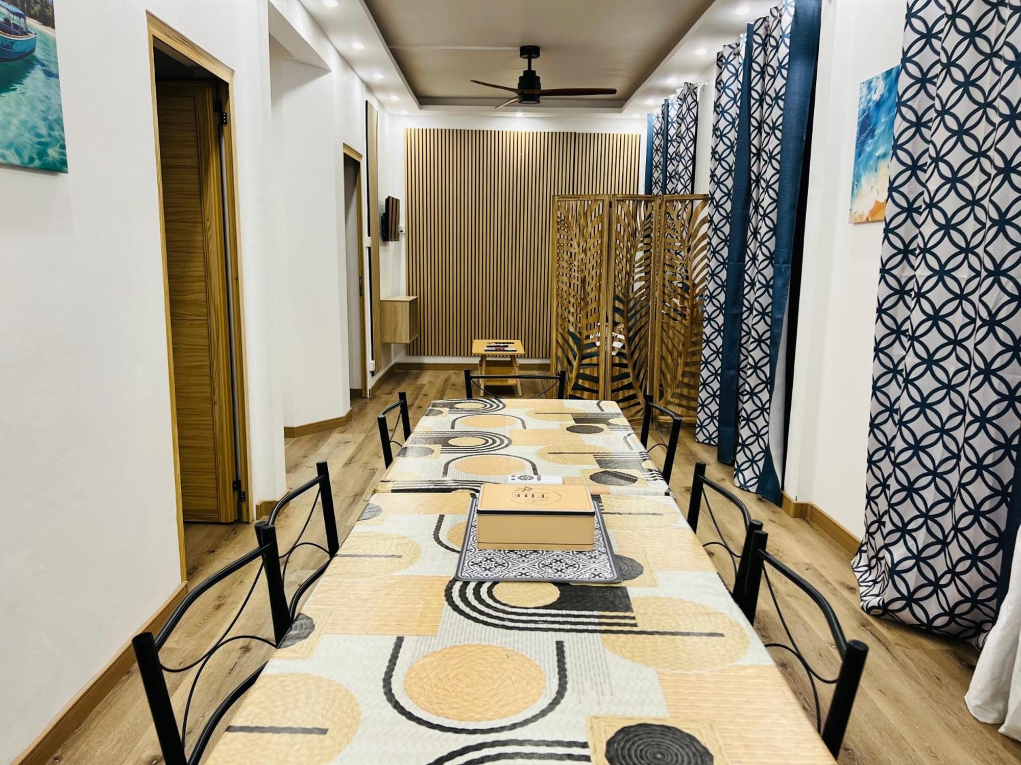 Sw Cap Du Bonheur छुट्टी का घर